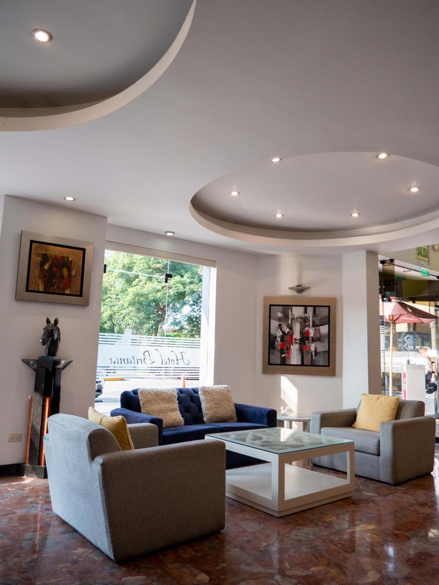 Hotel Britania San Borja Лима Экстерьер фото